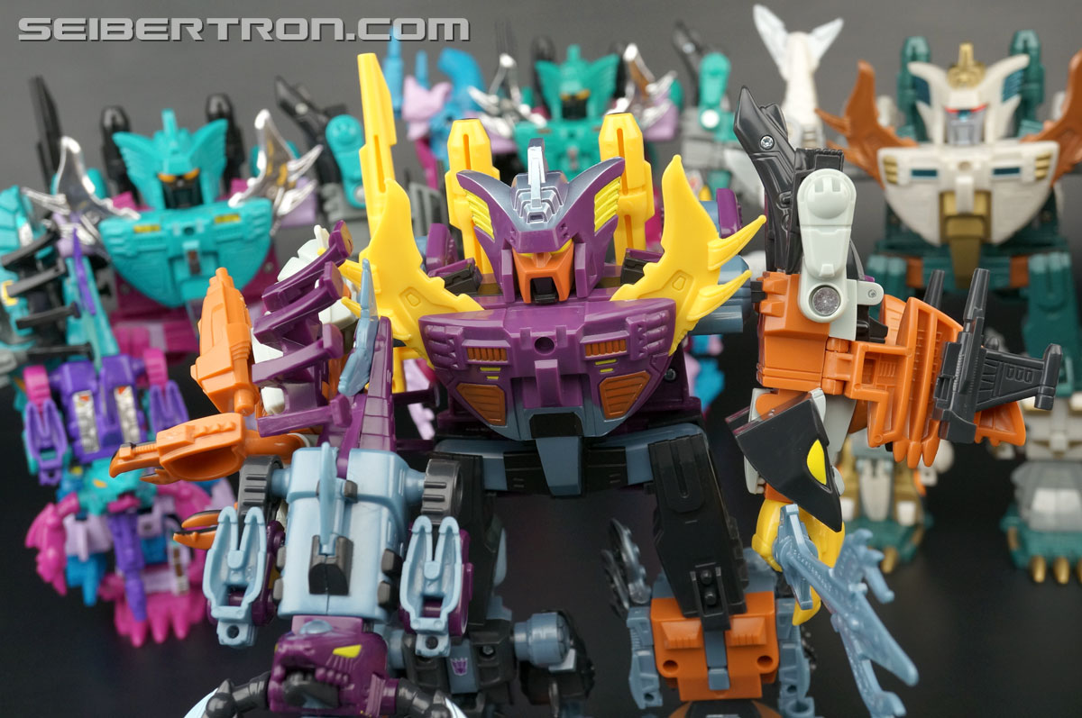 Transformers Club Exclusives Piranacon (Image #134 of 135)