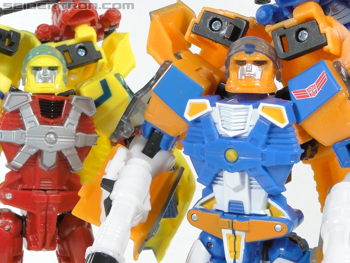 Transformers Club Exclusives Dion (Image #120 of 167) Transformers Club Exclusives Dion (Image #120 of 167)