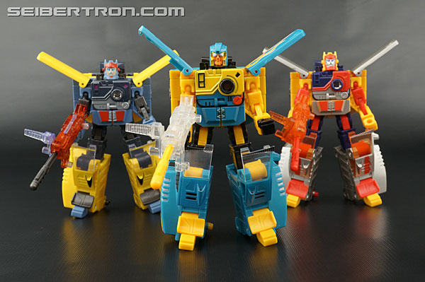 Transformers News: New Galleries; Club Nightbeat plus Superlink SC-02 Hot Shot and SC-23 Hot Shot Fire