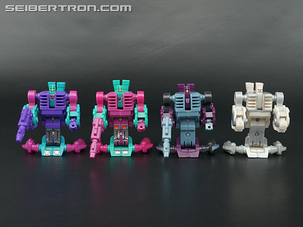 Transformers News: New Galleries: Club Exclusive Piranacon Set with Seacons Transformers News: New Galleries: Club Exclusive Piranacon Set with Seacons