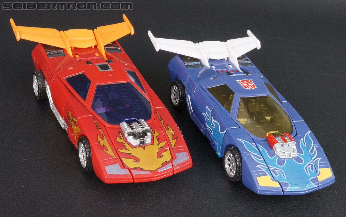 Transformers Club Exclusives Side Burn (Image #24 of 174)