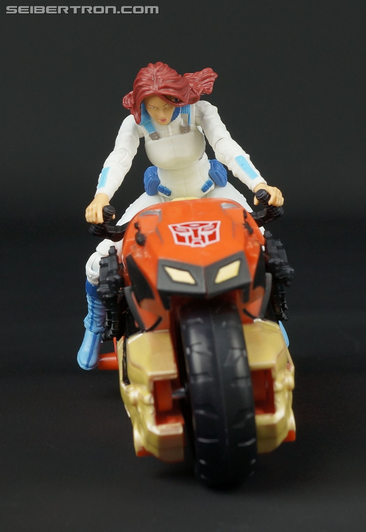 Transformers Club Exclusives Afterbreaker (Image #1 of 52)