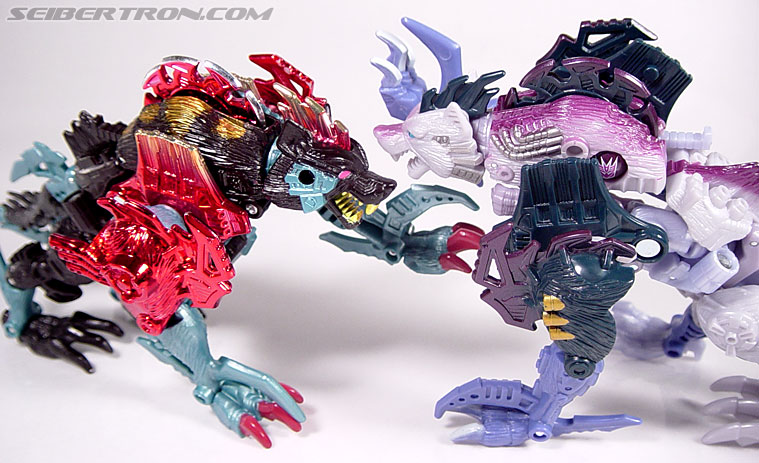 Transformers Universe Frostbite (Image #33 of 73) Transformers Universe Frostbite (Image #33 of 73)