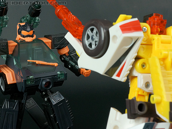 Transformers Universe Snow Cat (Image #136 of 136)
