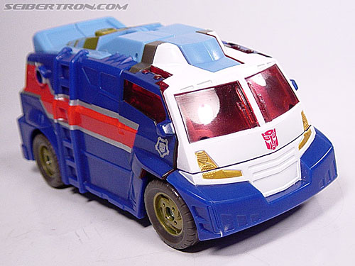 Buried Treasure Review - Energon Tow-Line