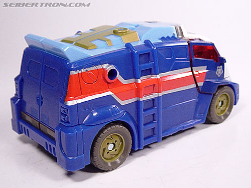 Buried Treasure Review - Energon Tow-Line