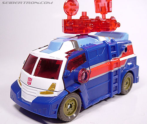 Buried Treasure Review - Energon Tow-Line