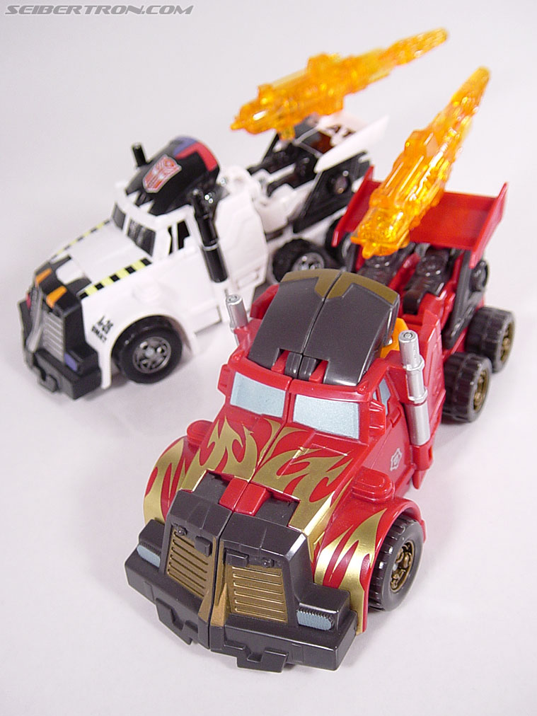 Transformers Energon Rodimus (Rodimus Convoy) (Image #4 of 76) Transformers Energon Rodimus (Rodimus Convoy) (Image #4 of 76)