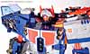 Energon Omega Sentinel - Image #107 of 171