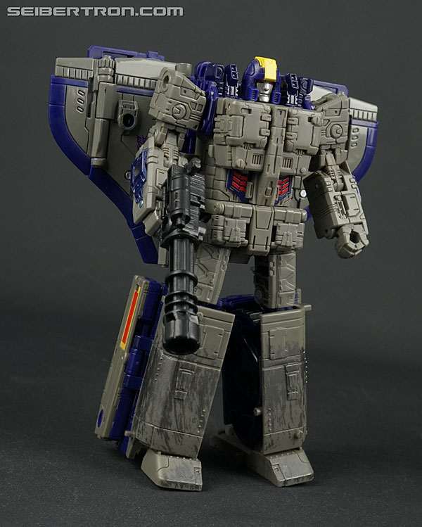 Transformers News: New Gallery: War for Cybertron Siege Leader Class Astrotrain