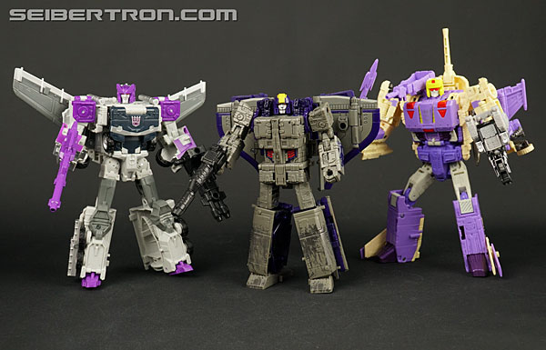 Transformers News: New Gallery: War for Cybertron Siege Leader Class Astrotrain