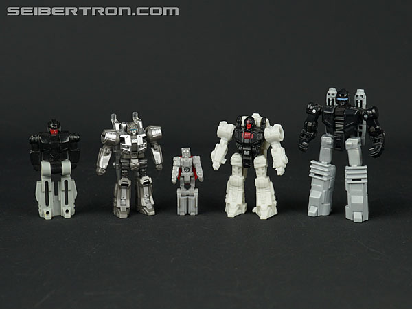 Transformers News: New Galleries: War for Cybertron SIEGE Battle Masters Blowpipe, Firedrive and Lionizer