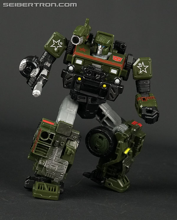 Transformers News: New Galleries: War for Cybertron SIEGE Deluxe Class Cog, Hound, Sideswipe and Skytread