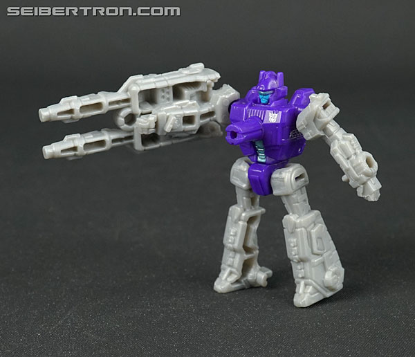 Transformers News: New Galleries: WFC Siege Deluxe Class Spinister with Battle Masters Singe and Shrute
