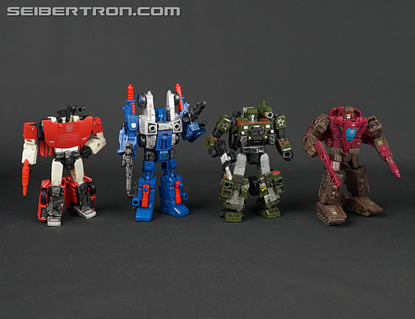 Transformers News: New Galleries: War for Cybertron SIEGE Deluxe Class Cog, Hound, Sideswipe and Skytread