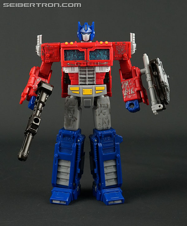 Transformers News: New Gallery: War for Cybertron: SIEGE Voyager Class Optimus Prime