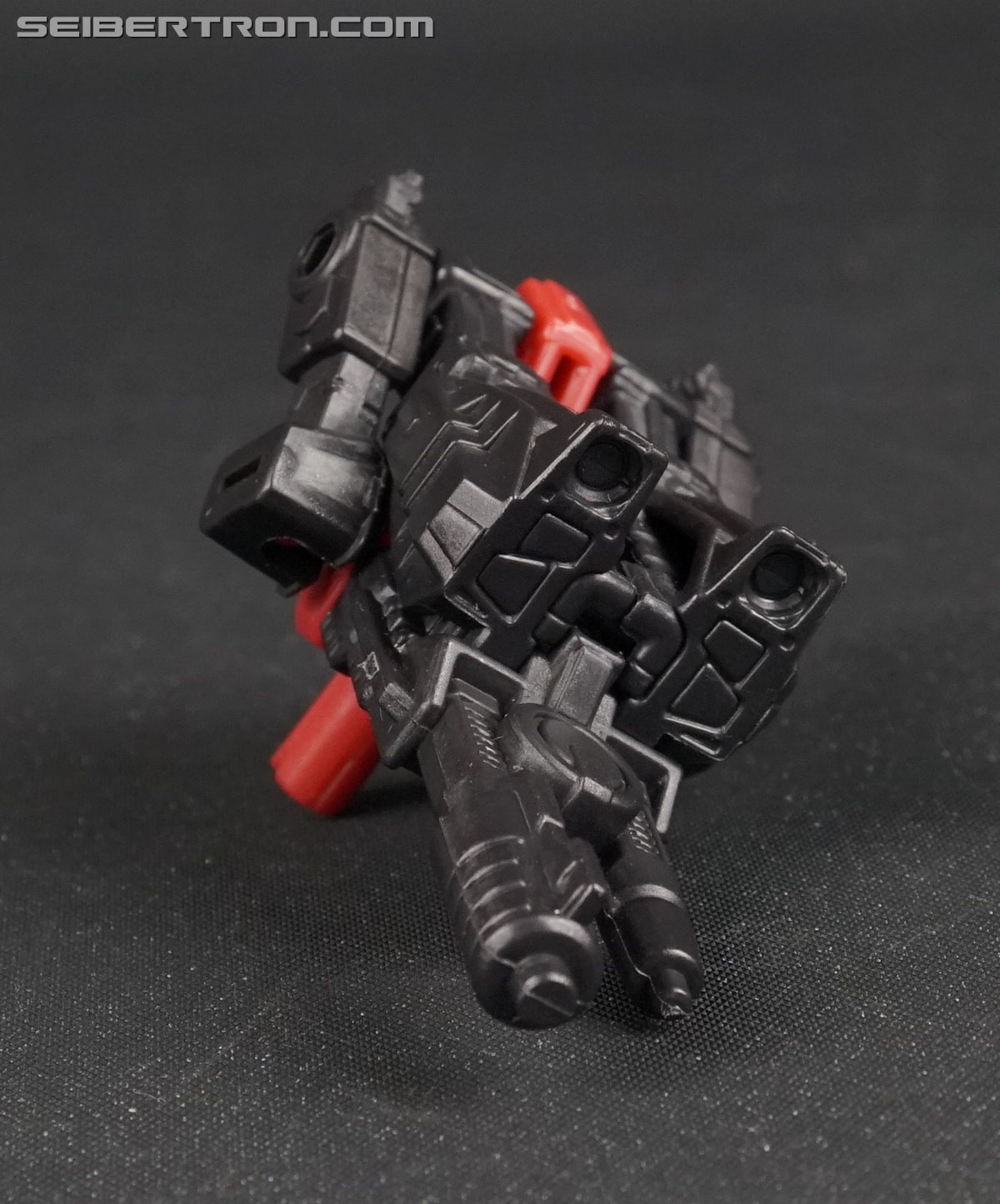 Transformers War for Cybertron: SIEGE Trenchfoot (Image #1 of 82)