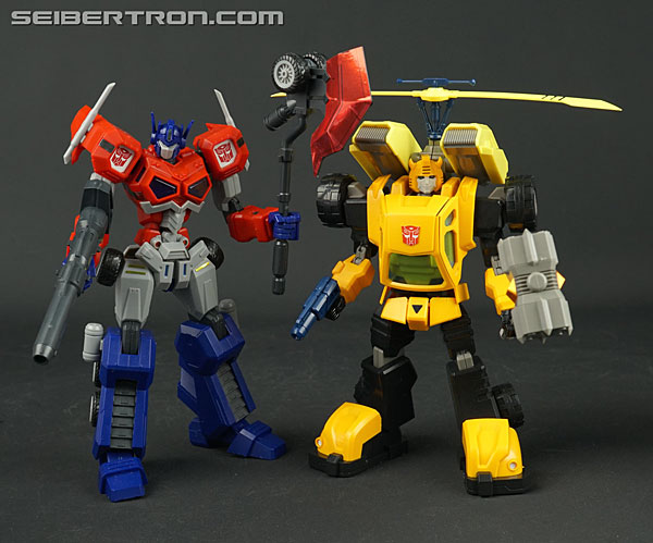 Transformers News: New Seibertron Galleries Flame Toys Furai Bumblebee and Thundercracker Transformers News: New Seibertron Galleries Flame Toys Furai Bumblebee and Thundercracker