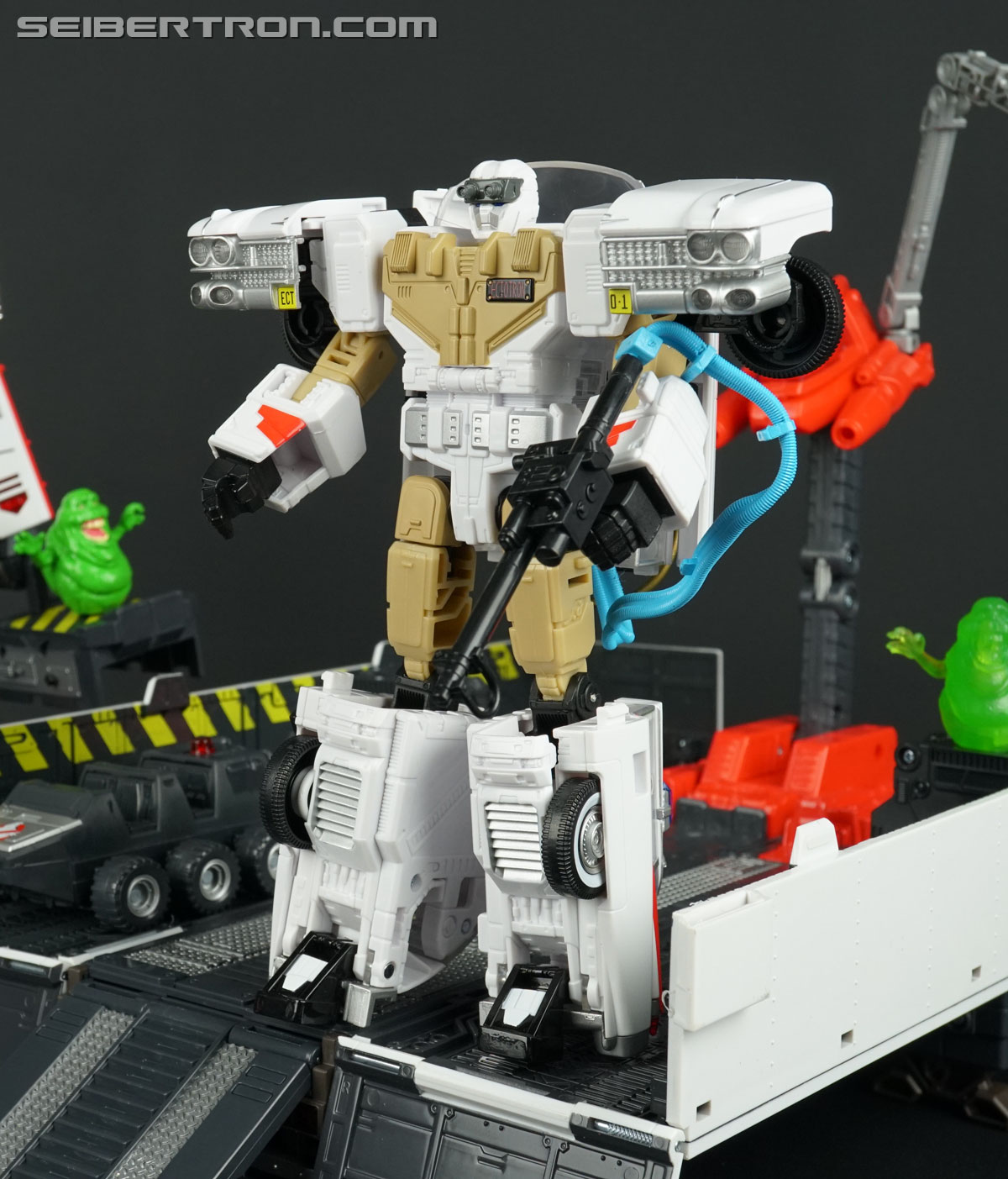 Ghostbusters X Transformers Ectotron (Ectronymous Diamatron) (Image #58 of 144) Ghostbusters X Transformers Ectotron (Ectronymous Diamatron) (Image #58 of 144)