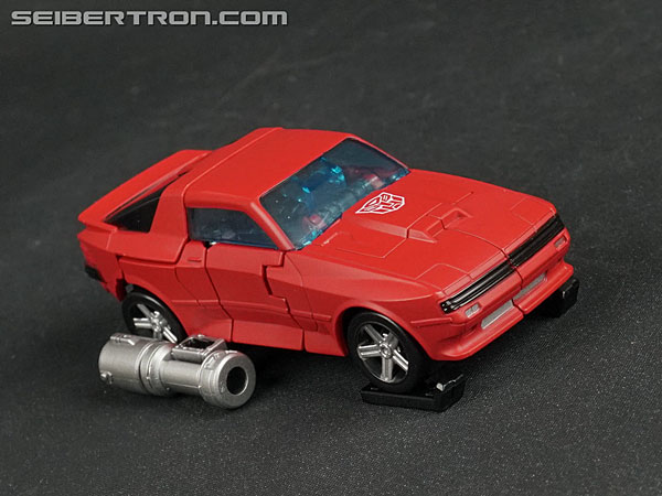 Transformers News: New Galleries: Grapple and Cliffjumper from Transformers War for Cybertron Earthrise Transformers News: New Galleries: Grapple and Cliffjumper from Transformers War for Cybertron Earthrise
