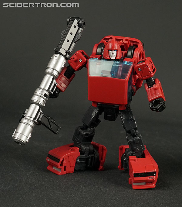 Transformers News: New Galleries: Grapple and Cliffjumper from Transformers War for Cybertron Earthrise Transformers News: New Galleries: Grapple and Cliffjumper from Transformers War for Cybertron Earthrise