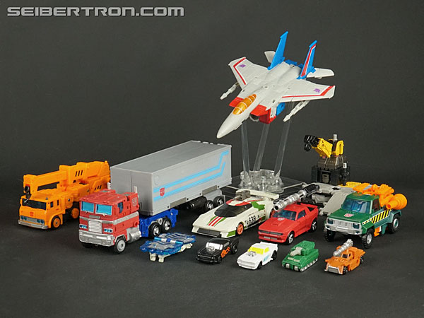 Transformers News: New Gallery: Deluxe HOIST from Transformers War for Cybertron Earthrise