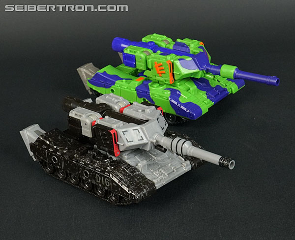 Transformers War for Cybertron: Earthrise Megatron (Image #33 of 148)