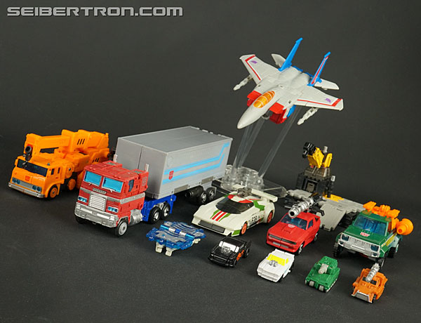 Transformers News: New Gallery: Transformers War for Cybertron Earthrise WFC-E11 Leader Class Optimus Prime Transformers News: New Gallery: Transformers War for Cybertron Earthrise WFC-E11 Leader Class Optimus Prime