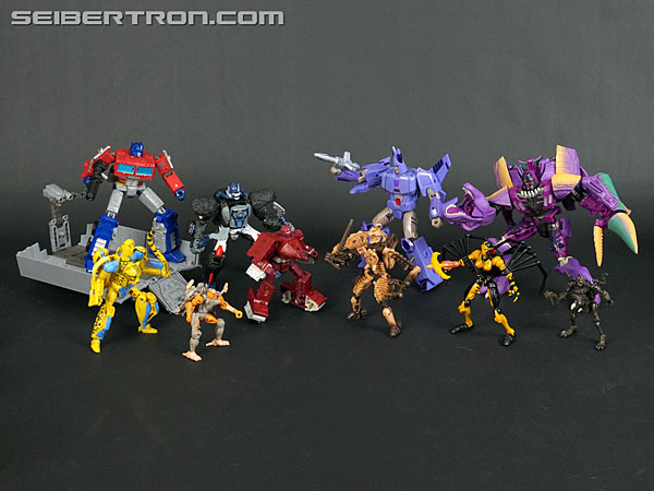 Transformers News: New Gallery: Transformers War for Cybertron Earthrise WFC-E11 Leader Class Optimus Prime Transformers News: New Gallery: Transformers War for Cybertron Earthrise WFC-E11 Leader Class Optimus Prime