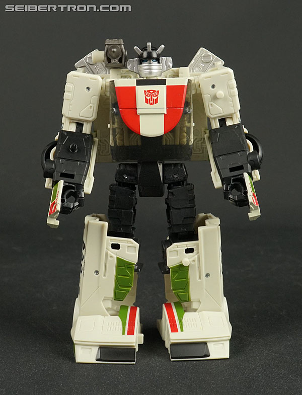 Transformers News: New Gallery: Deluxe WHEELJACK from Transformers War for Cybertron Earthrise Transformers News: New Gallery: Deluxe WHEELJACK from Transformers War for Cybertron Earthrise