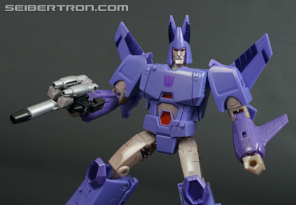 Transformers News: New Gallery: War for Cybertron Kingdom Voyager Class WFC-K9 Cyclonus Transformers News: New Gallery: War for Cybertron Kingdom Voyager Class WFC-K9 Cyclonus