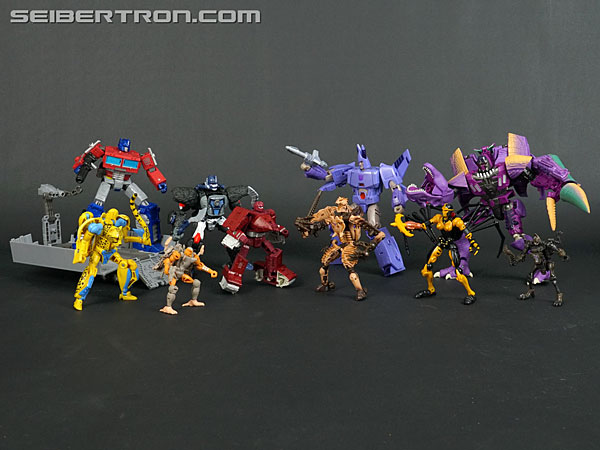Transformers News: New Gallery: War for Cybertron Kingdom Voyager Class WFC-K9 Cyclonus Transformers News: New Gallery: War for Cybertron Kingdom Voyager Class WFC-K9 Cyclonus