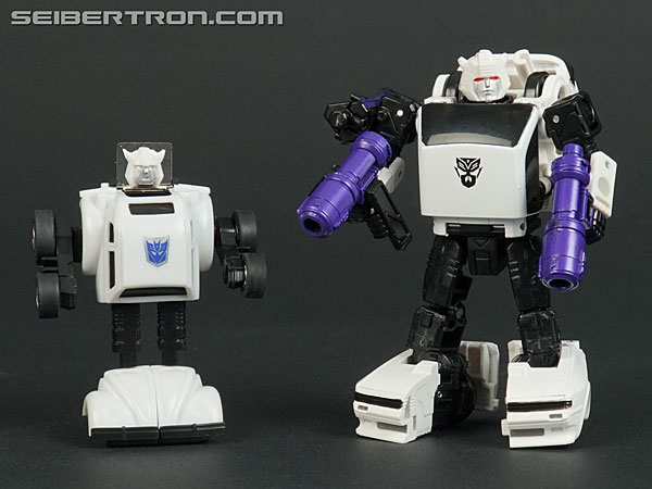 Transformers News: New Galleries: Worlds Collide Bumblebee plus Netflix Bumblebee, Selects Hubcap and Bug Bite