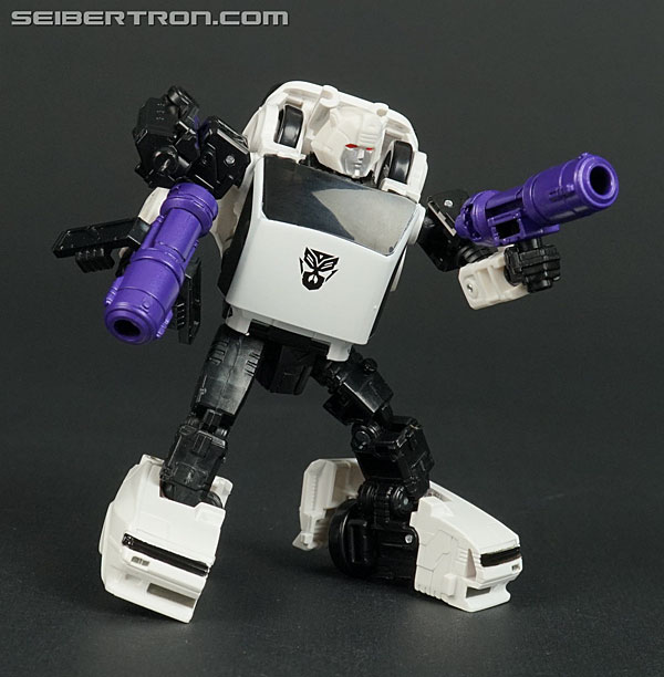 Transformers News: New Galleries: Worlds Collide Bumblebee plus Netflix Bumblebee, Selects Hubcap and Bug Bite