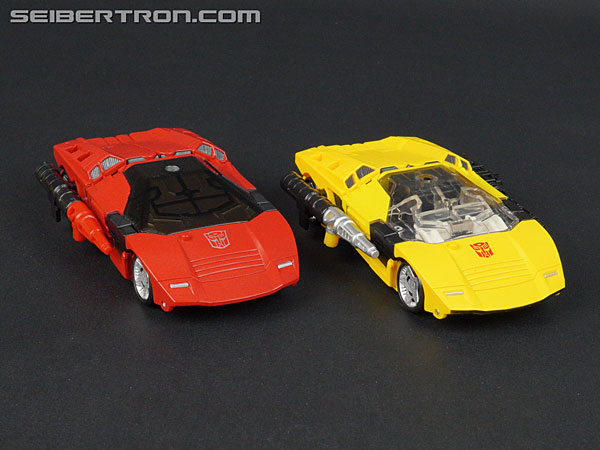 Transformers News: New Galleries: Tigertrack galleries from e-Hobby, Generations Selects and a custom Universe 2.0