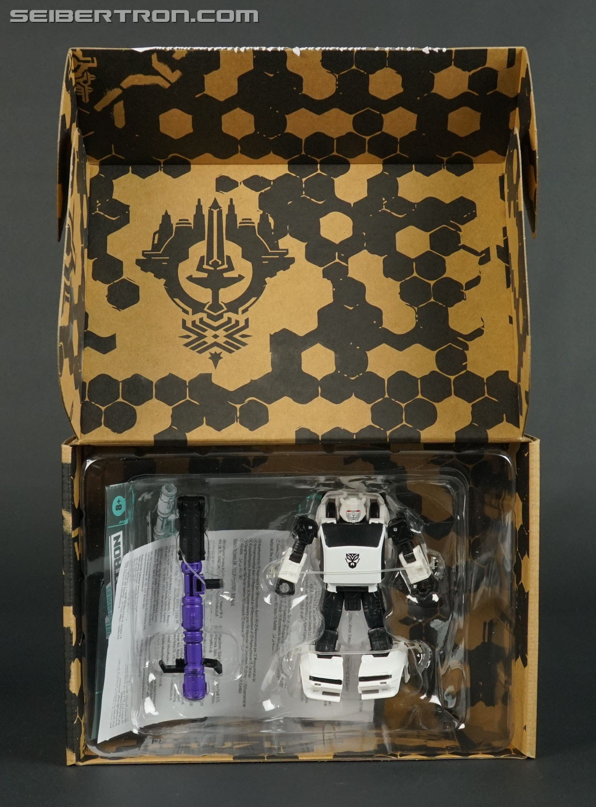 Transformers Generations Selects Bug Bite (Image #5 of 149)