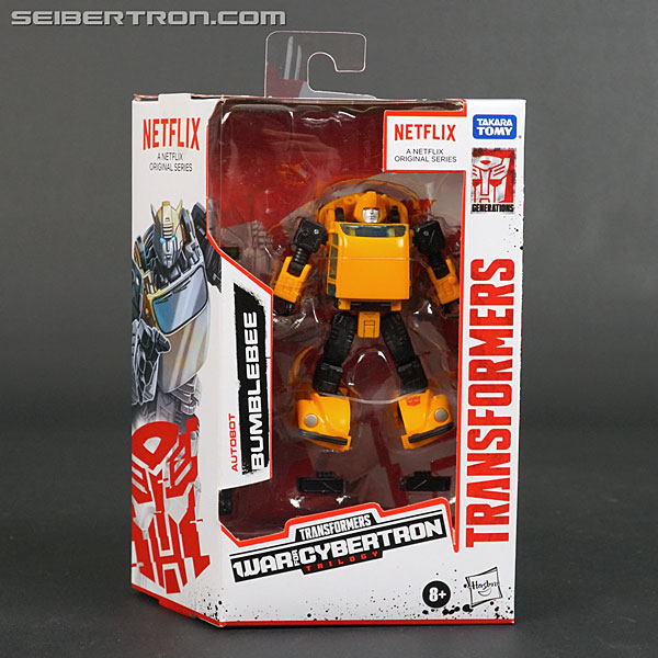 Transformers News: New Galleries: Worlds Collide Bumblebee plus Netflix Bumblebee, Selects Hubcap and Bug Bite