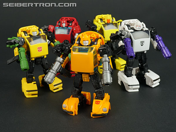 Transformers News: New Galleries: Worlds Collide Bumblebee plus Netflix Bumblebee, Selects Hubcap and Bug Bite