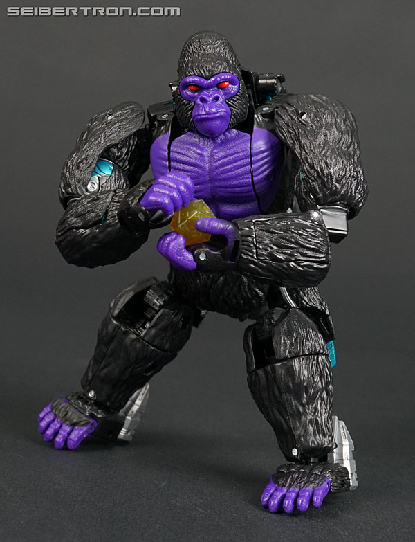 Transformers News: New Gallery: Buzzworthy Bumblebee Worlds Collide Nemesis Primal