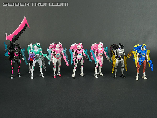 Transformers News: New Galleries: Transformers X Street Fighter Ryu, Vega, Ken and Chun-Li Transformers News: New Galleries: Transformers X Street Fighter Ryu, Vega, Ken and Chun-Li