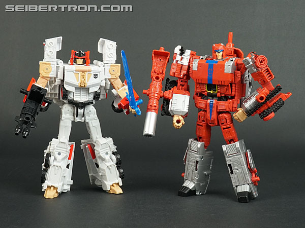 Transformers News: New Galleries: Transformers X Street Fighter Ryu, Vega, Ken and Chun-Li Transformers News: New Galleries: Transformers X Street Fighter Ryu, Vega, Ken and Chun-Li