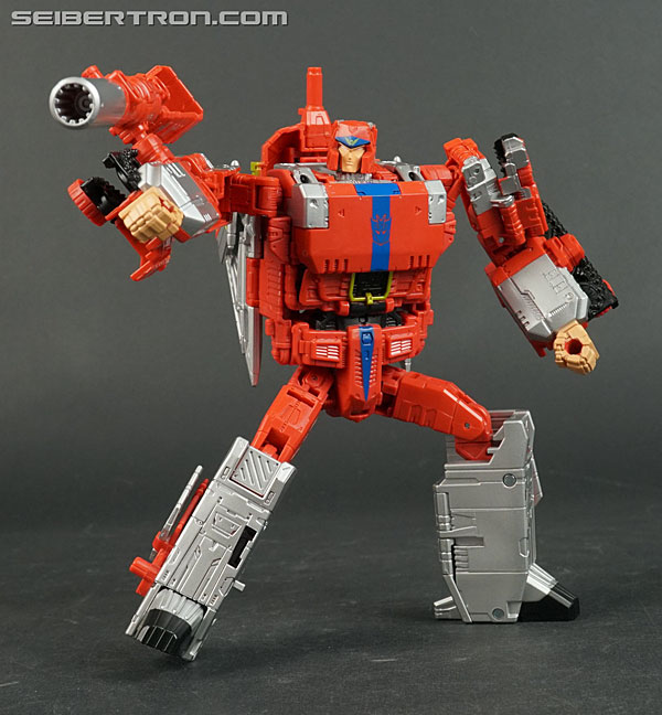 Transformers News: New Galleries: Transformers X Street Fighter Ryu, Vega, Ken and Chun-Li Transformers News: New Galleries: Transformers X Street Fighter Ryu, Vega, Ken and Chun-Li