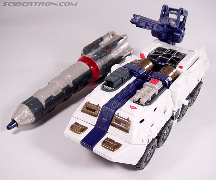 Transformers Cybertron Cybertron Defense Red Alert (First Gunner) (Image #44 of 118) Transformers Cybertron Cybertron Defense Red Alert (First Gunner) (Image #44 of 118)