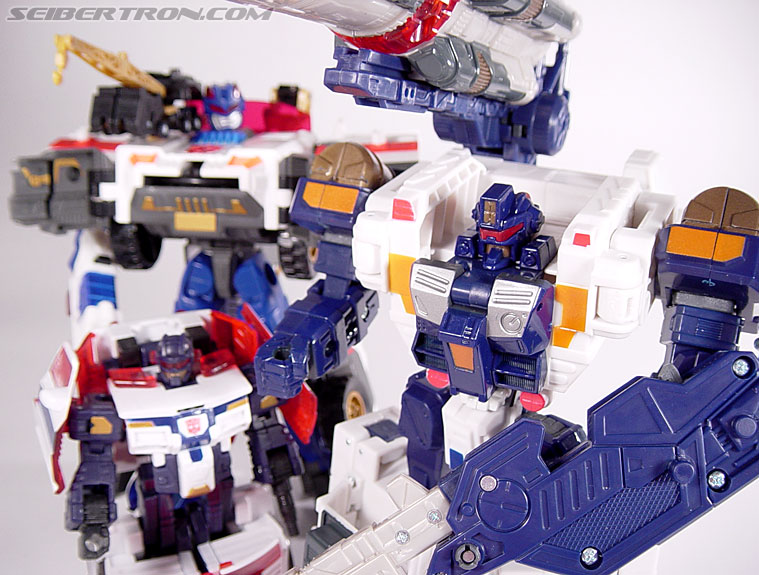 Transformers Cybertron Cybertron Defense Red Alert (First Gunner) (Image #118 of 118)