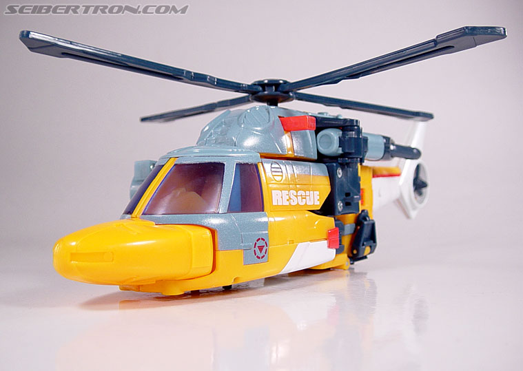 Transformers Cybertron Evac (Live Convoy) (Image #32 of 136) Transformers Cybertron Evac (Live Convoy) (Image #32 of 136)