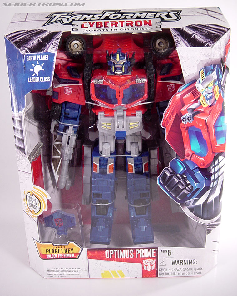 Transformers Cybertron Optimus Prime (Galaxy Convoy) (Image #1 of 276)