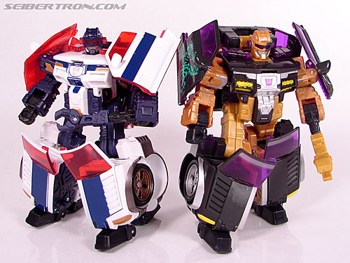 Transformers News: Seibertron.com's First {L_IMAGE}
