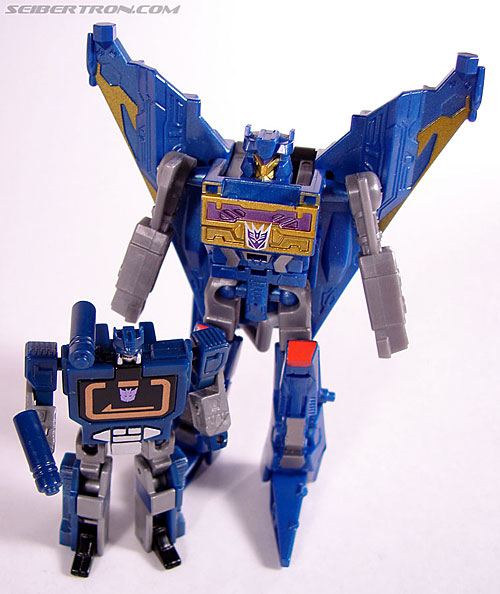 Transformers Cybertron Soundwave (Image #63 of 64) Transformers Cybertron Soundwave (Image #63 of 64)