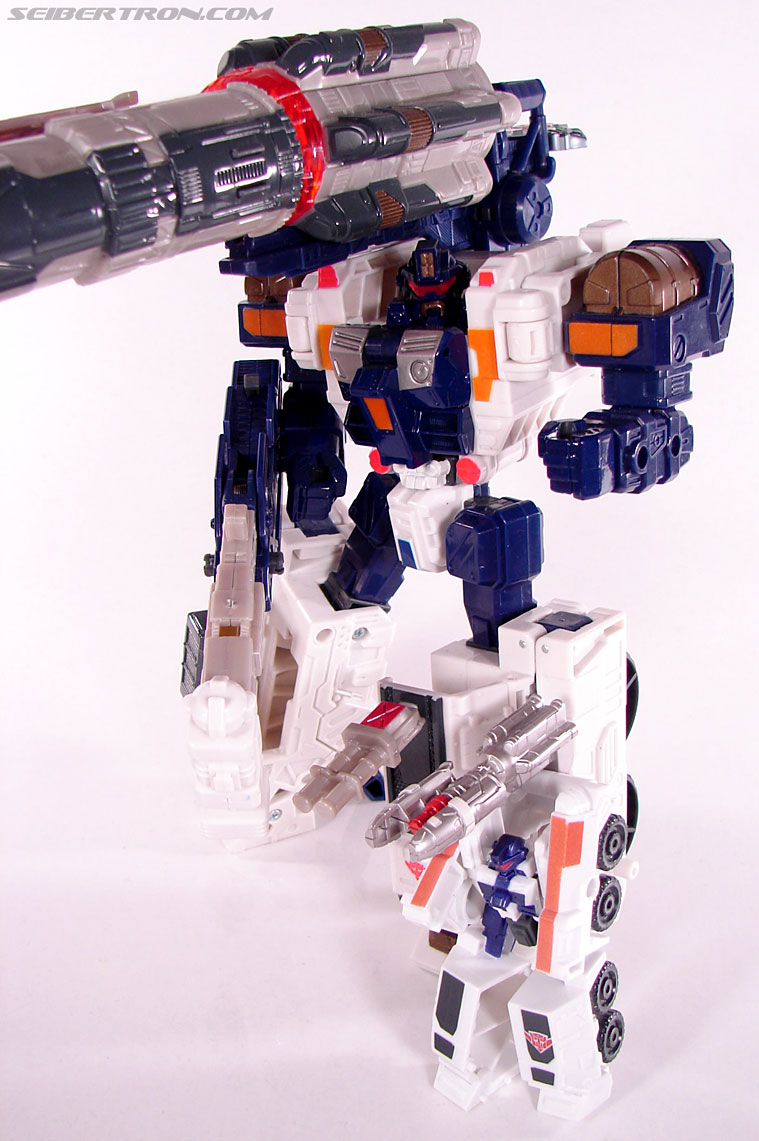 Transformers Cybertron Red Alert (Cybertron Defense) (Image #50 of 56) Transformers Cybertron Red Alert (Cybertron Defense) (Image #50 of 56)