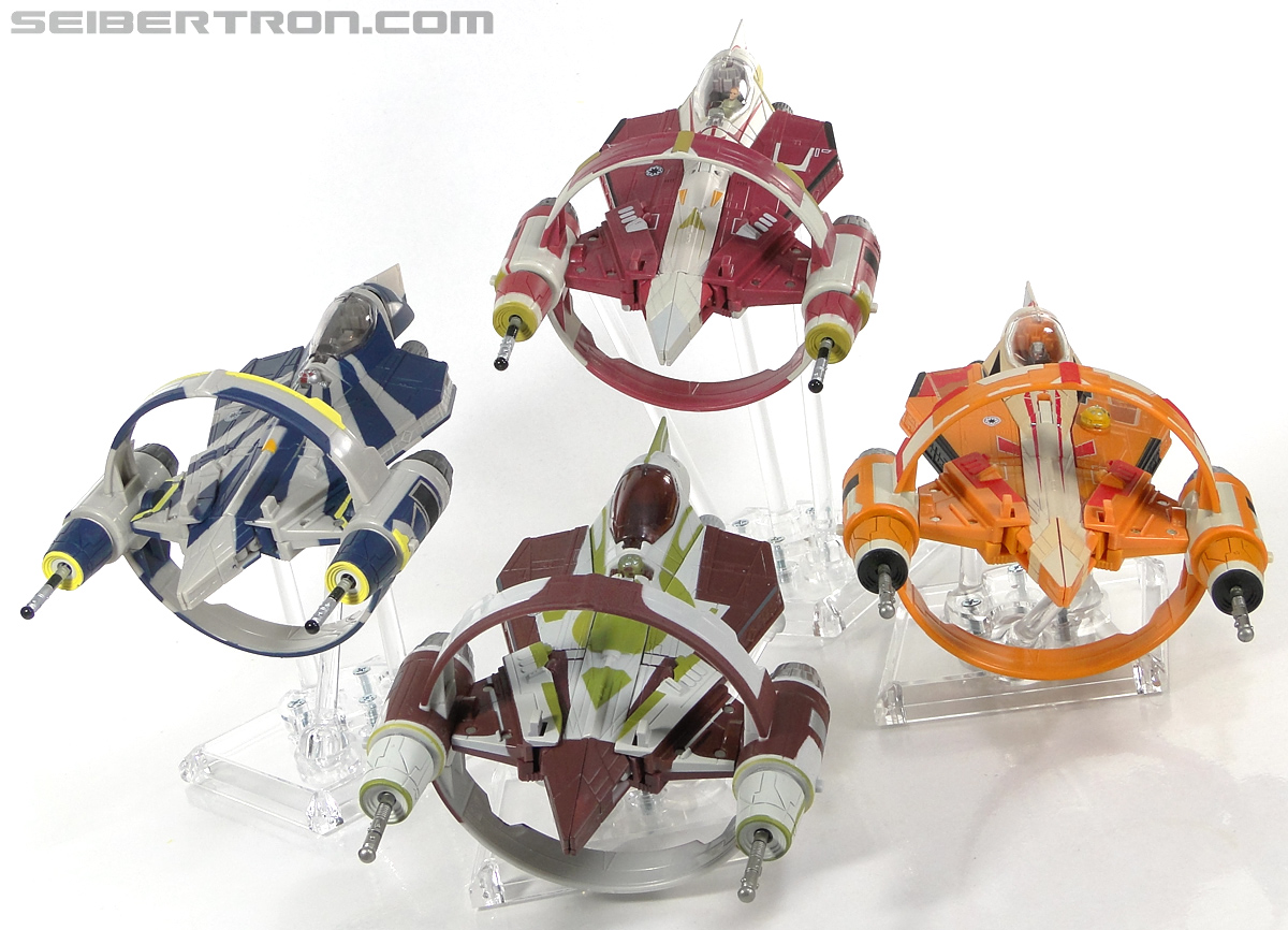 Star Wars Transformers Kit Fisto (Jedi Starfighter) (Image #35 of 104)